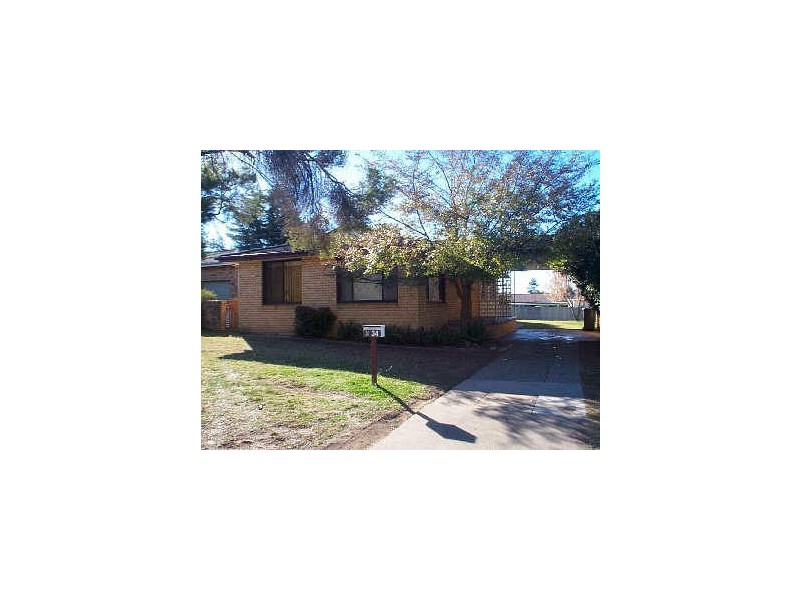 34 Kyooma Street, Tamworth NSW 2340