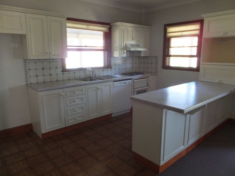 4/45 Upper Street, Tamworth NSW 2340