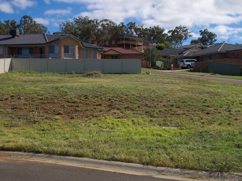 2 Lye Street, Tamworth NSW 2340