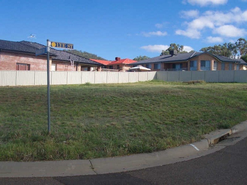 2 Lye Street, Tamworth NSW 2340