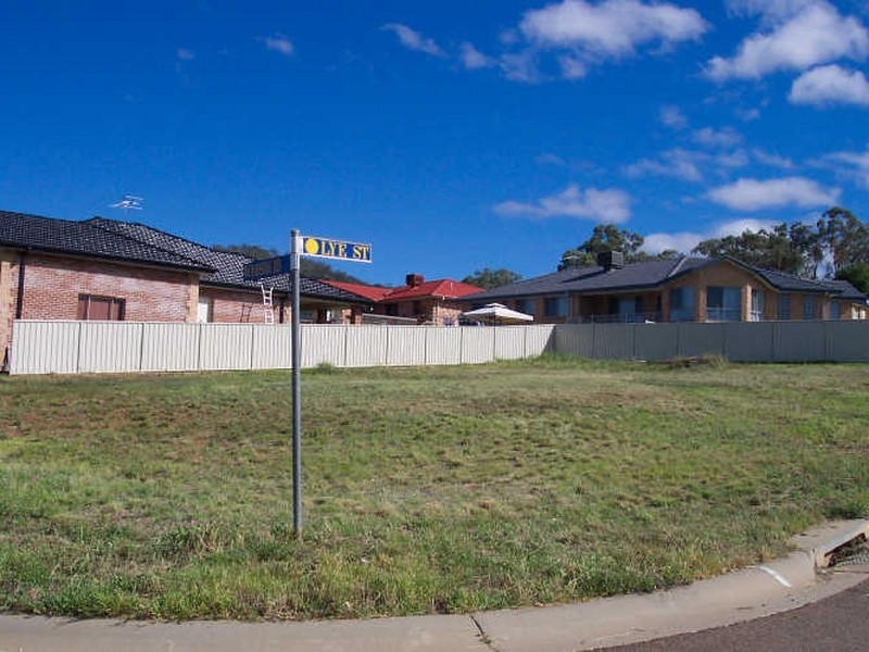 2 Lye Street, Tamworth NSW 2340
