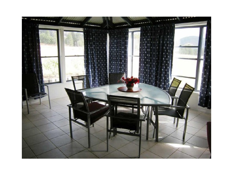 Moore Creek NSW 2340