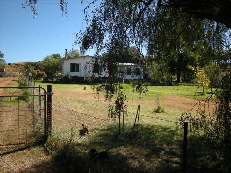 Upper Manilla NSW 2346