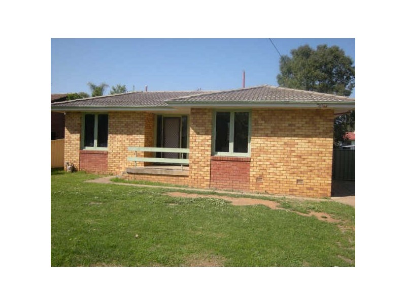 38 Cossa Street, Tamworth NSW 2340