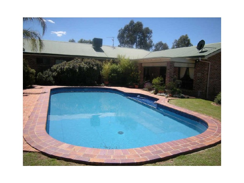 57-65 Spains Lane, Tamworth NSW 2340