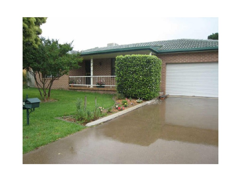 15 Gidgee Street, Tamworth NSW 2340