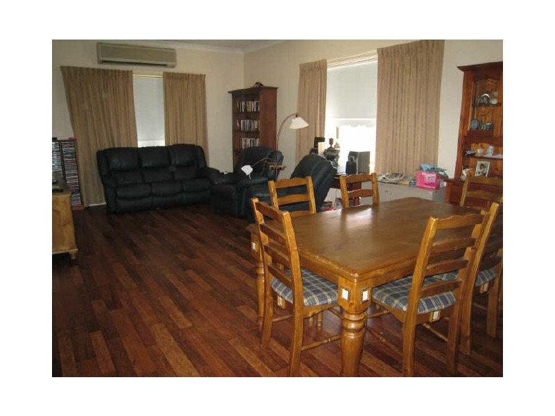 47 Crown Street, Tamworth NSW 2340