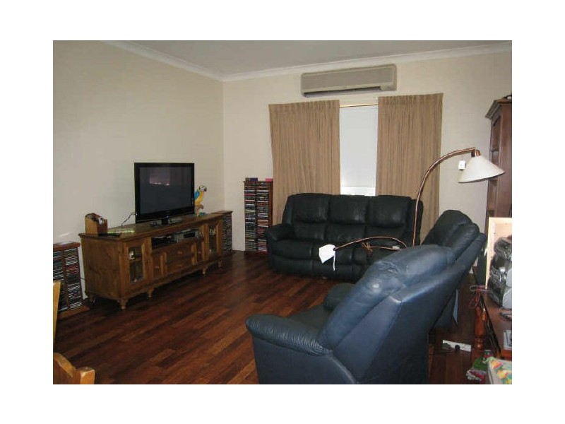 47 Crown Street, Tamworth NSW 2340