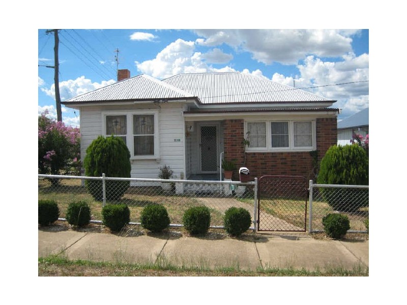 59 Gipps Street, Tamworth NSW 2340