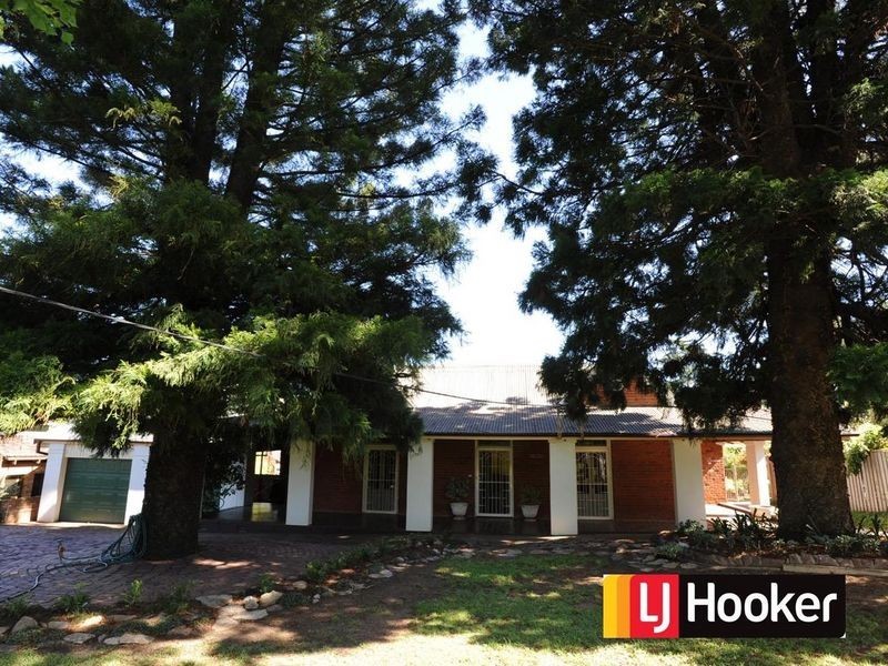28 Hill Street, Tamworth NSW 2340