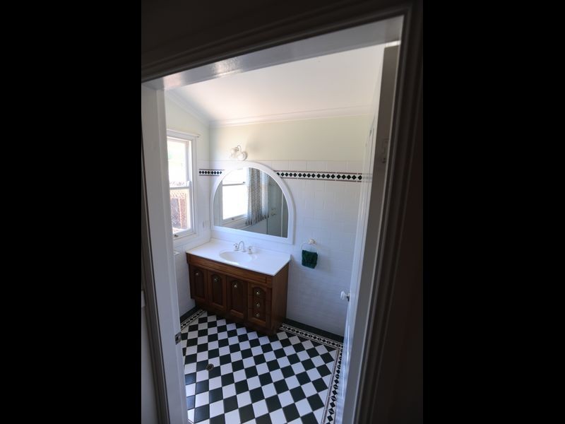 28 Hill Street, Tamworth NSW 2340