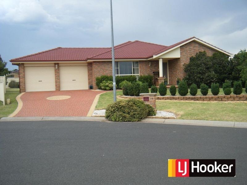 14 Minimbah Close, Tamworth NSW 2340
