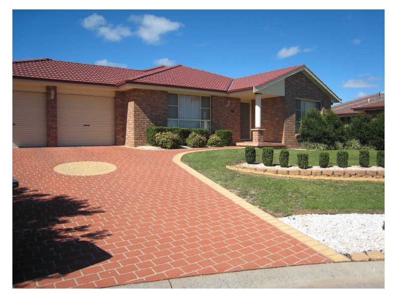 14 Minimbah Close, Tamworth NSW 2340