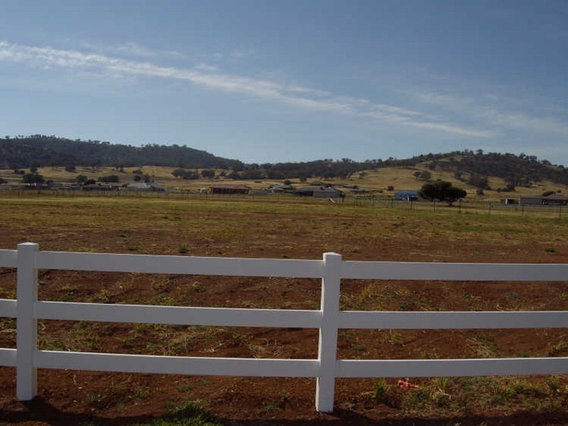 12 Sequoia Drive, Tamworth NSW 2340