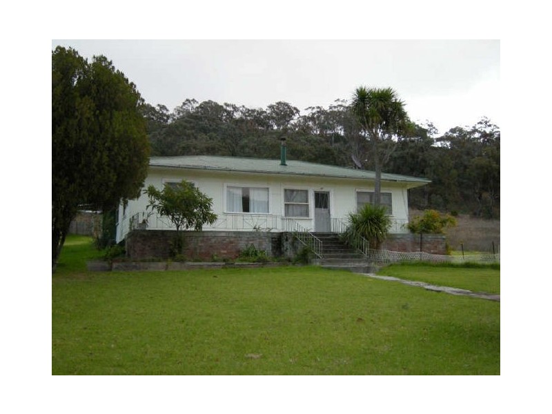 ‘Everham’/46 Happy Valley Road, Tamworth NSW 2340