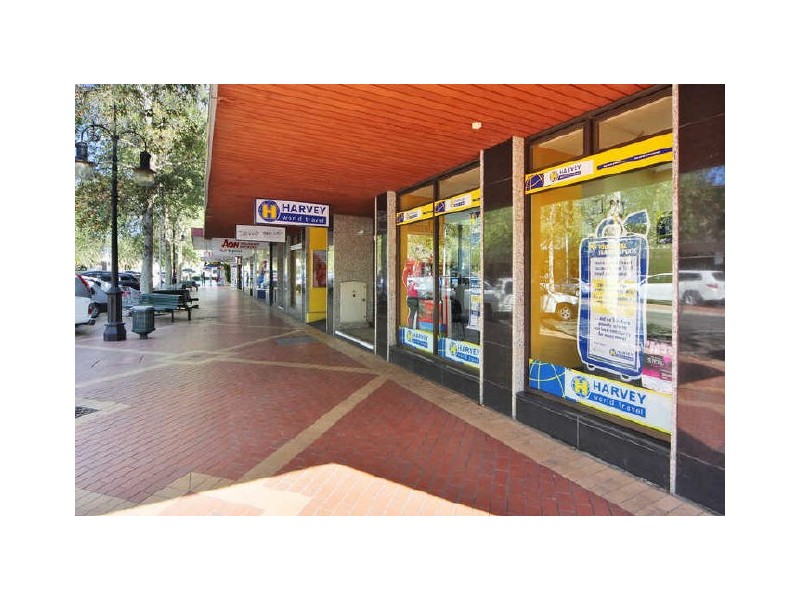 445 Peel Street, Tamworth NSW 2340