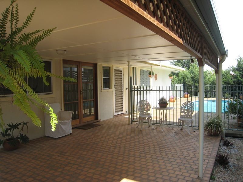 12 Yarral Avenue, Tamworth NSW 2340