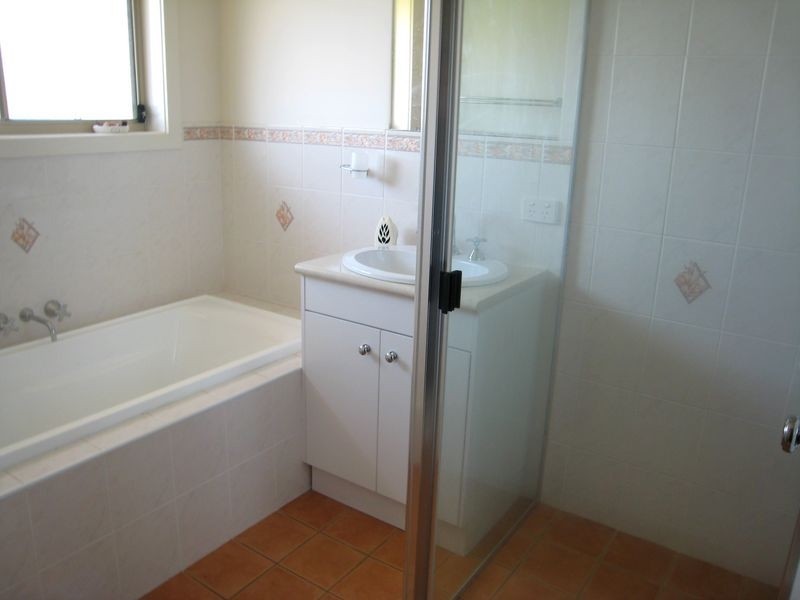 5 Warrabah Close, Tamworth NSW 2340