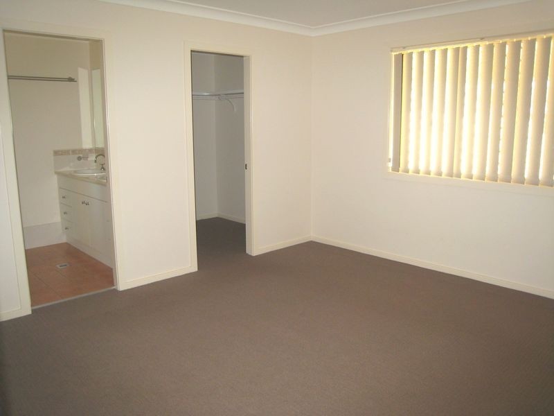 5 Warrabah Close, Tamworth NSW 2340