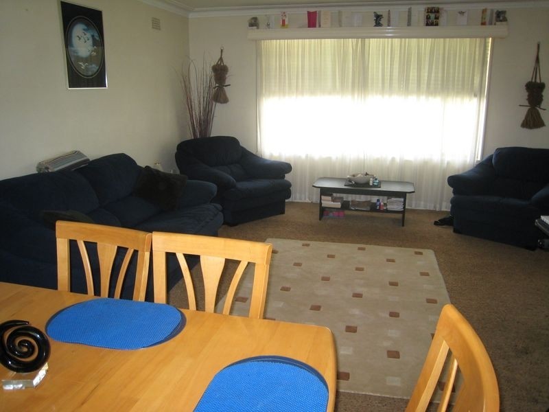 9 Karloo Street, Tamworth NSW 2340