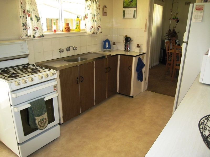 9 Karloo Street, Tamworth NSW 2340