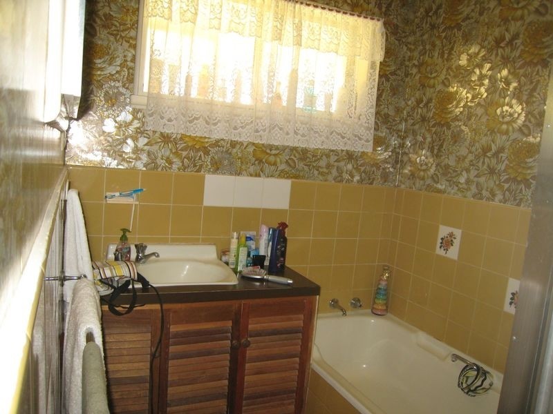 9 Karloo Street, Tamworth NSW 2340