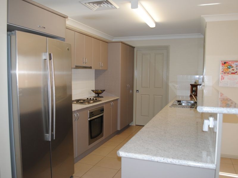 64 Grant Street, Tamworth NSW 2340