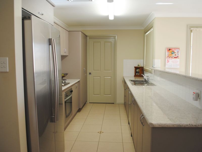 64 Grant Street, Tamworth NSW 2340