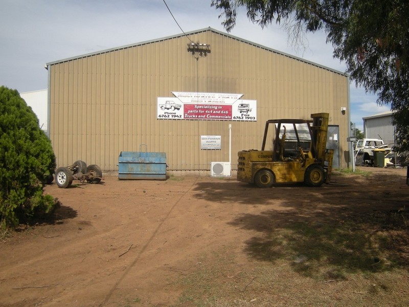 15 MacIntosh Street, Tamworth NSW 2340