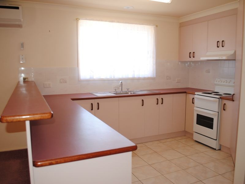 4/14 Cowper Close, Tamworth NSW 2340