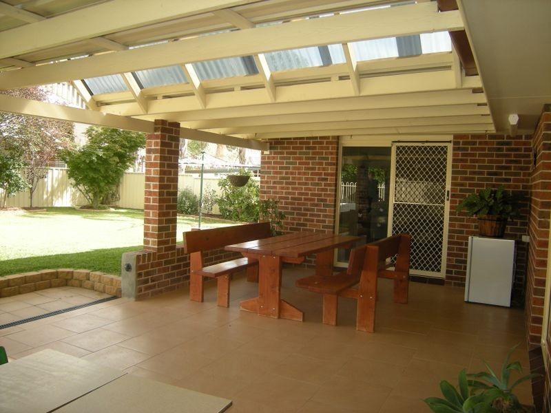 9 Cobb & Co Circuit, Tamworth NSW 2340