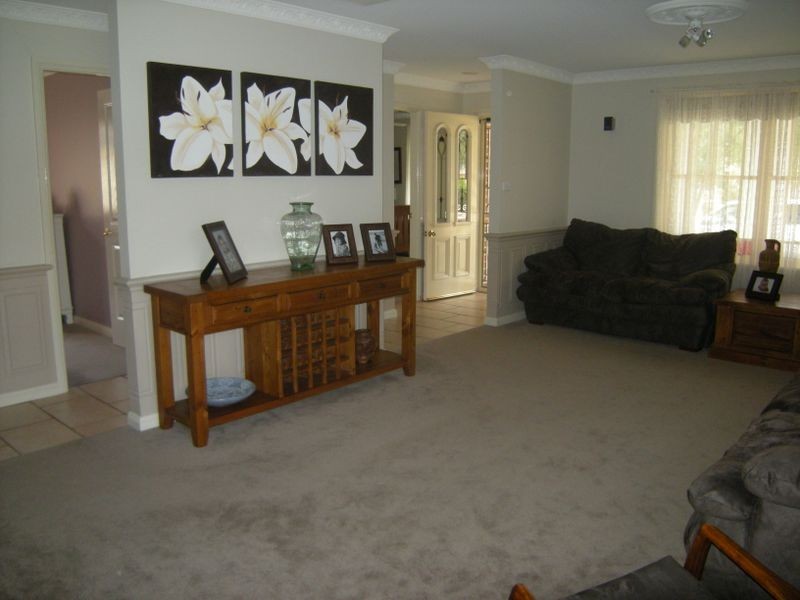 9 Cobb & Co Circuit, Tamworth NSW 2340