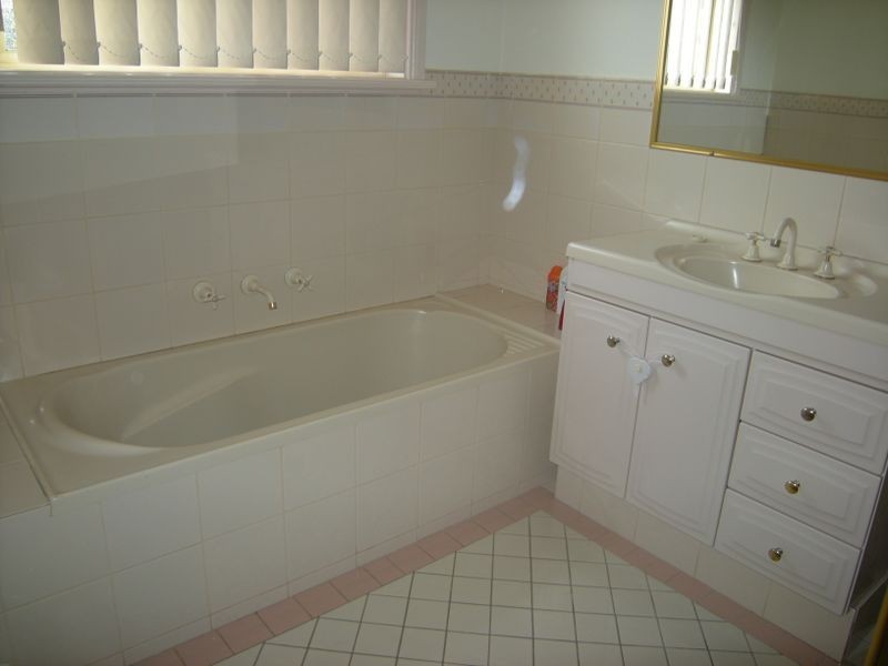 9 Cobb & Co Circuit, Tamworth NSW 2340