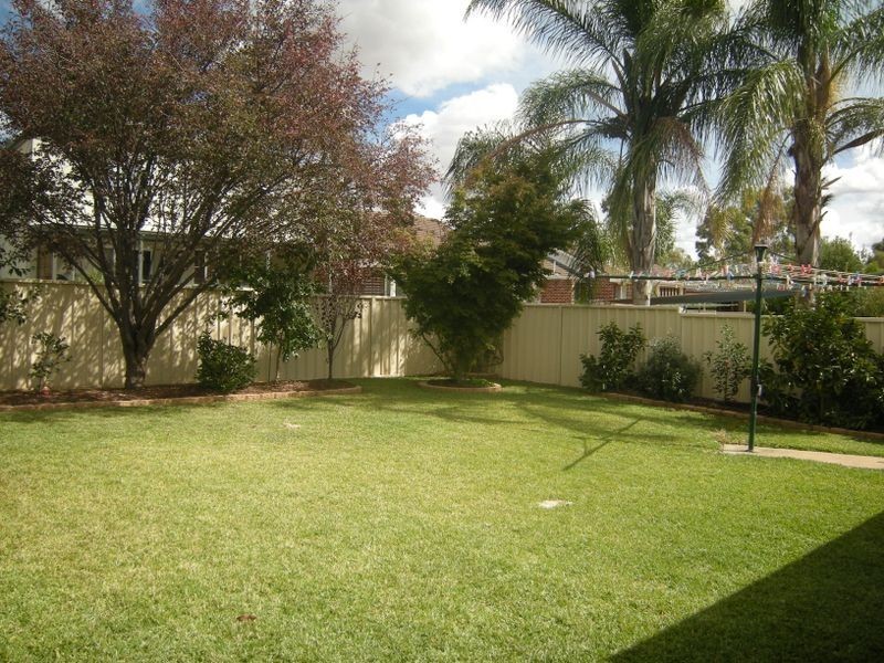 9 Cobb & Co Circuit, Tamworth NSW 2340