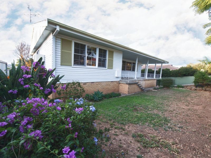 66 Hillvue Road, Tamworth NSW 2340