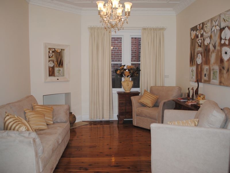 120 Brisbane Street, Tamworth NSW 2340