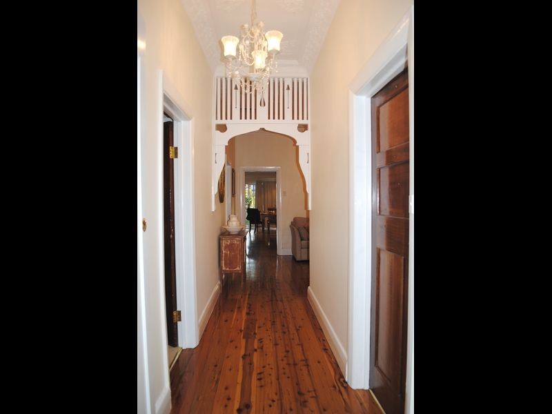 120 Brisbane Street, Tamworth NSW 2340