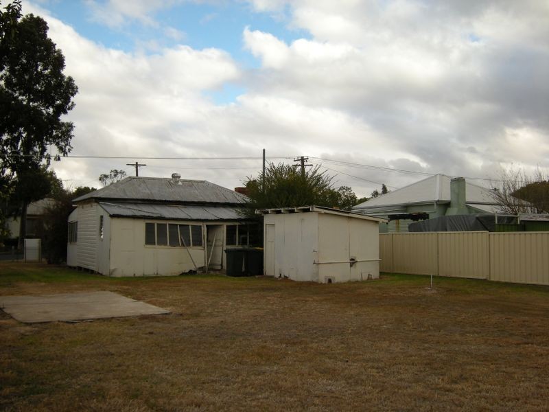 10 Lydia Street, Tamworth NSW 2340