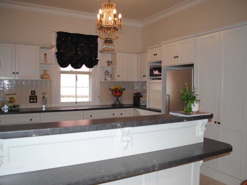 136 North Street, Tamworth NSW 2340