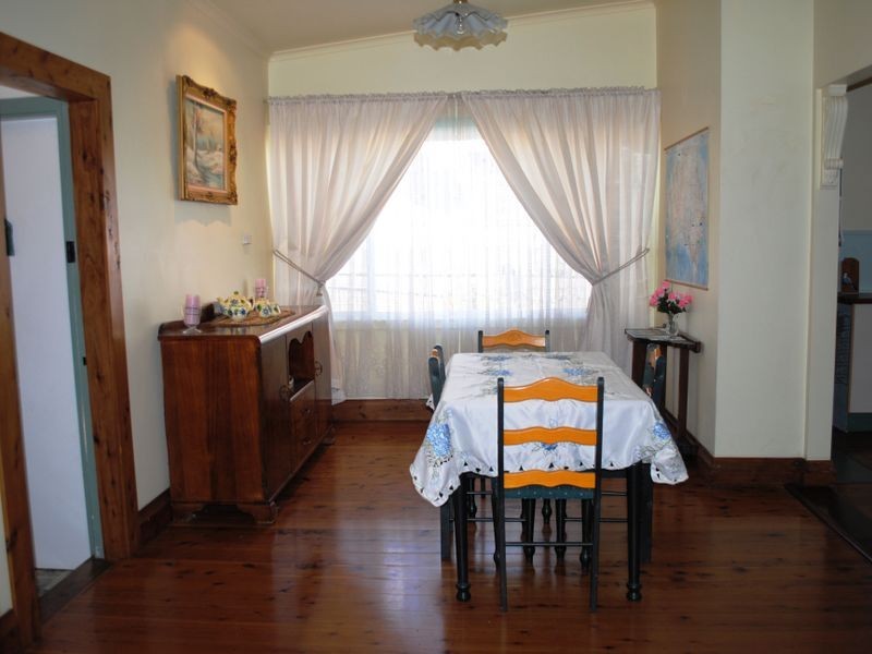 132 Denison Street, Tamworth NSW 2340