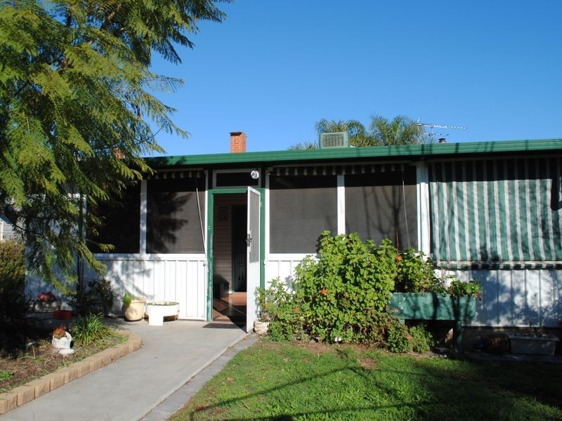 132 Denison Street, Tamworth NSW 2340