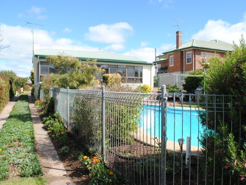 164 Denison Street, Tamworth NSW 2340