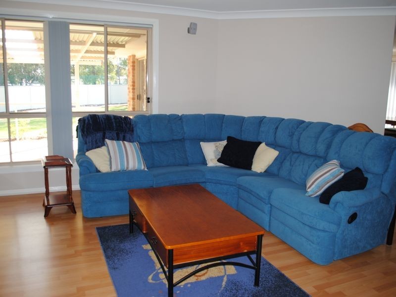 33 Janelle Street, Tamworth NSW 2340