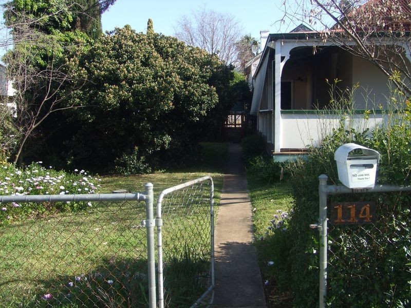 114-114A Brisbane Street (Duplex), Tamworth NSW 2340