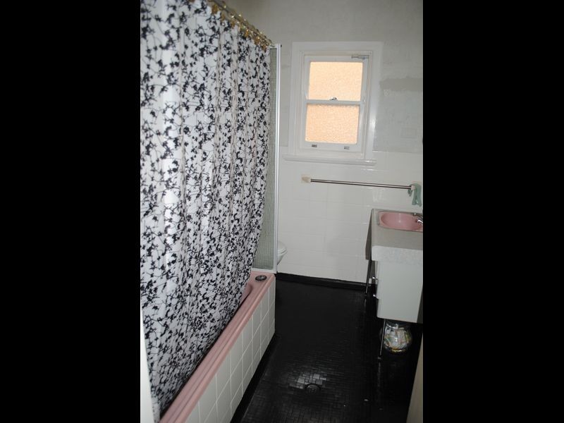 30 Oak Street, Tamworth NSW 2340