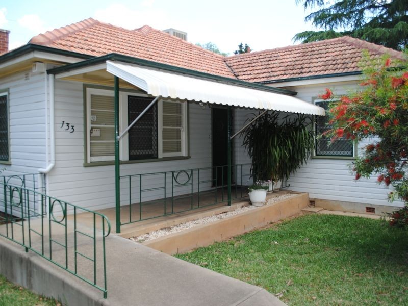 133 Carthage Street, Tamworth NSW 2340