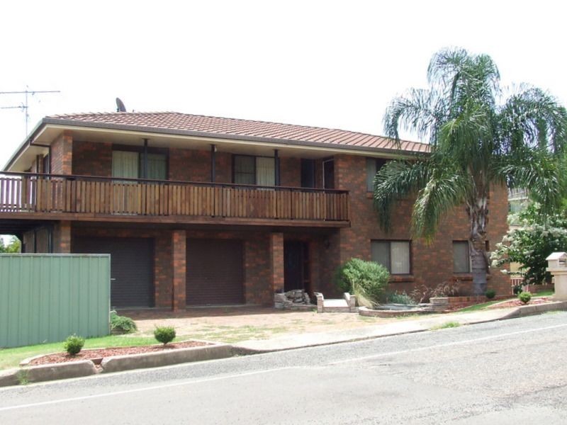 21 Carmichael Avenue, Tamworth NSW 2340