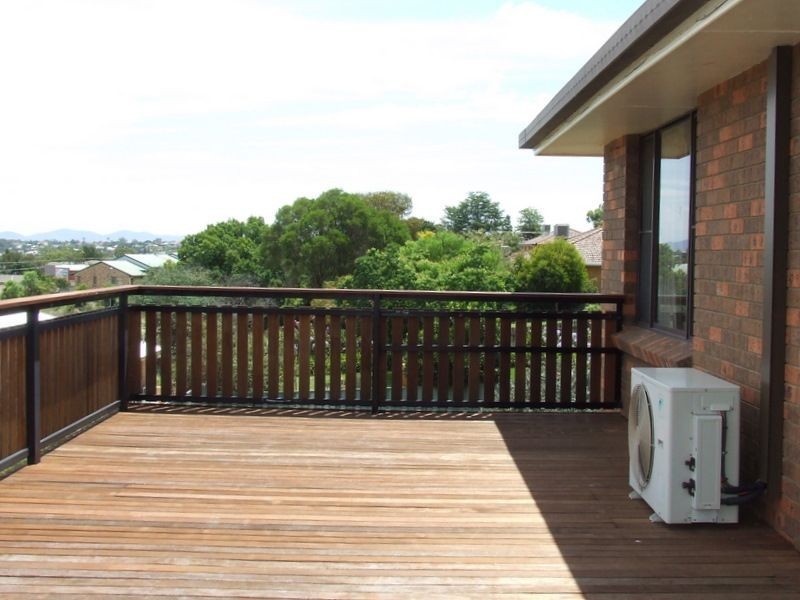 21 Carmichael Avenue, Tamworth NSW 2340