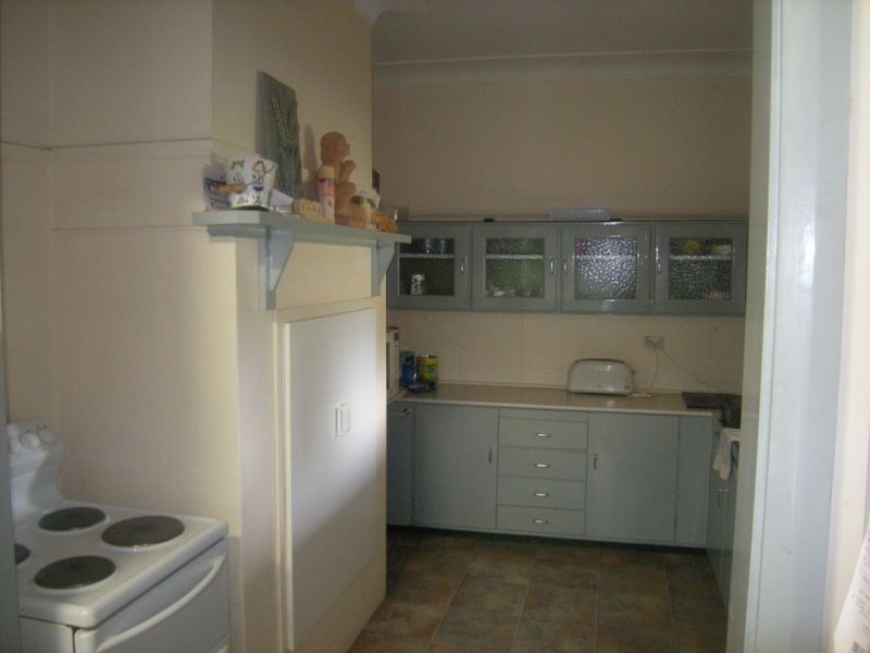 2 Cambridge Street, Tamworth NSW 2340