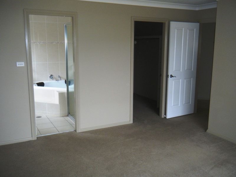 44 The Heights, Tamworth NSW 2340